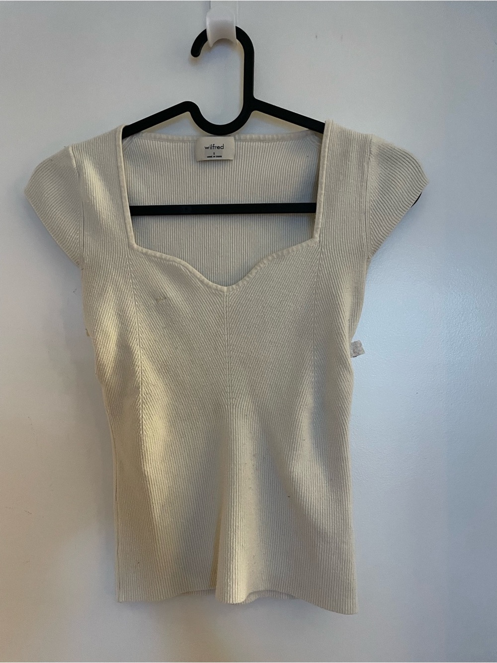 Aritzia Wilfred Ivory Square-Neck Ribbed Knit Top